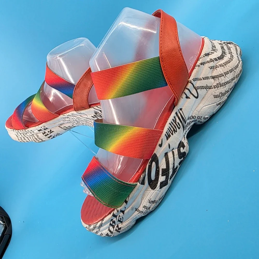 Rouge‎ Helium Rainbow Elastic Strap Newsprint Platform Sandals Red Womens 37.5